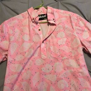 Chubbies shirt mens medium, 92%polyester and 8%spandex.  Good used condition